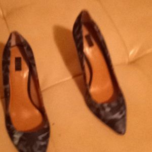 Gili pumps lightly used under the bottom of shoe